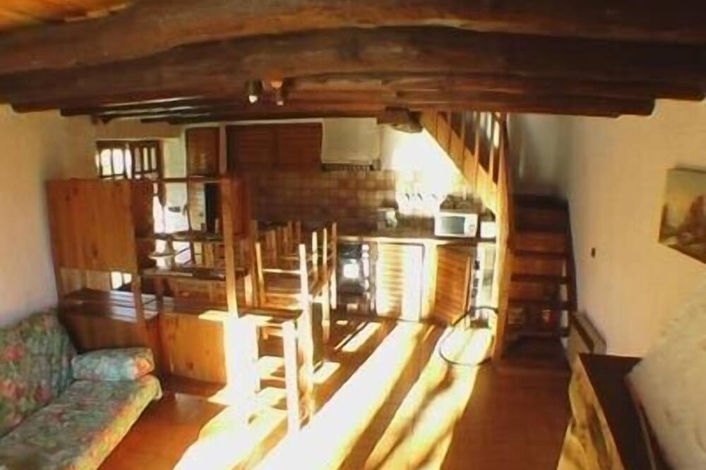 Photo of Livingroom in Cazeaux-de-Larboust