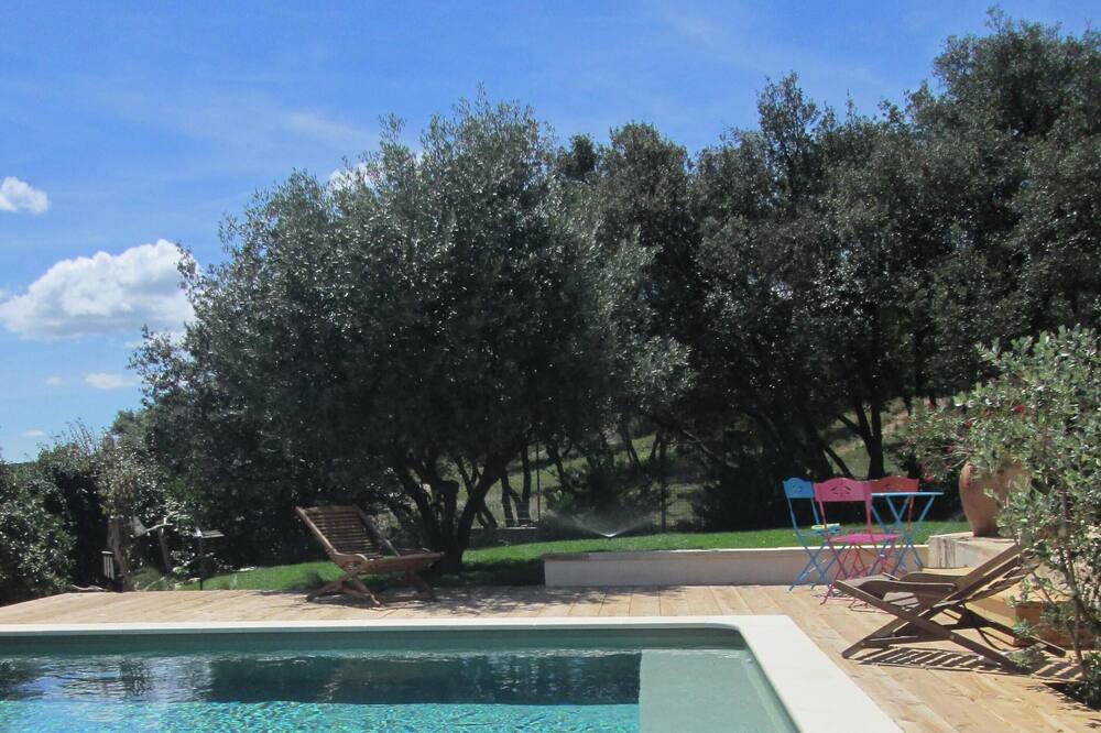 Photo of Outdoor in Cournonsec