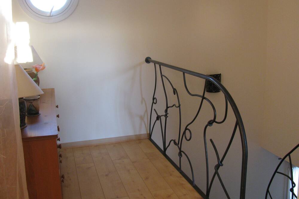 Photo of Bedroom in Cournonsec