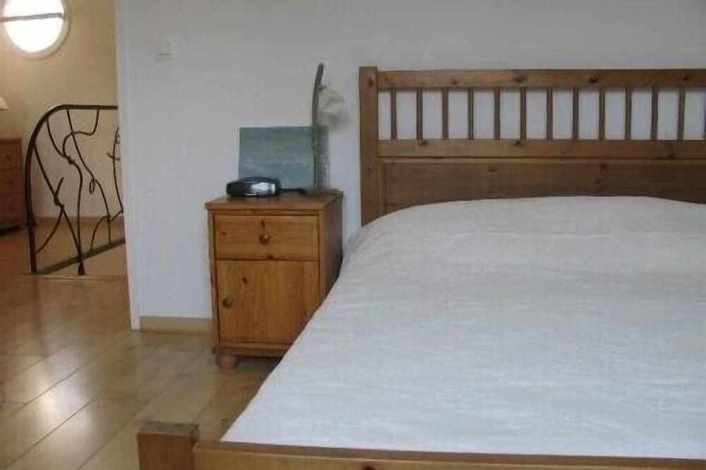 Photo of Bedroom in Cournonsec