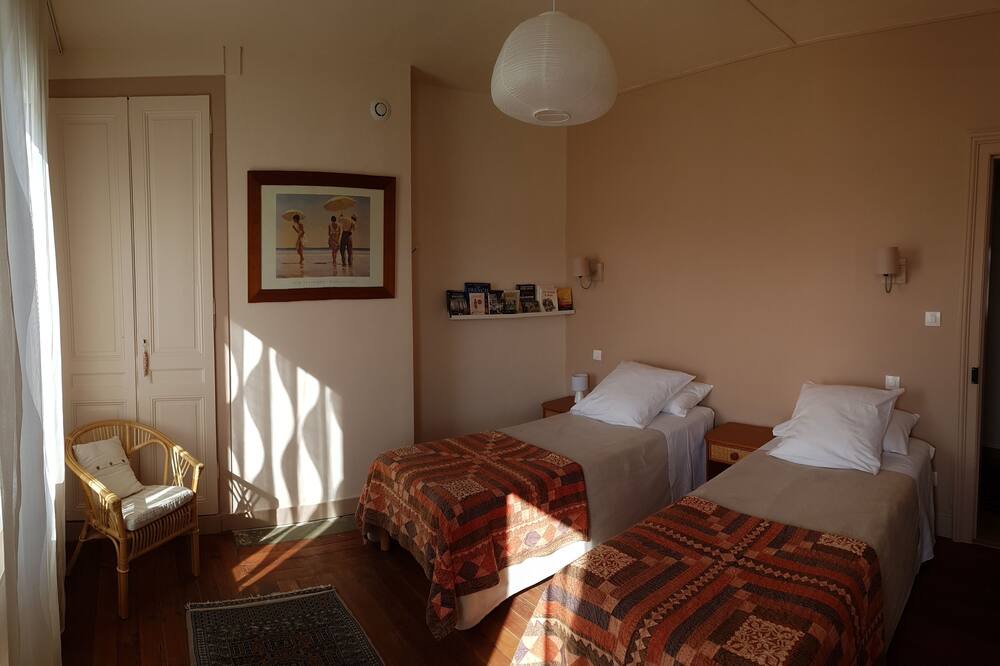Photo of Bedroom in Fecamp