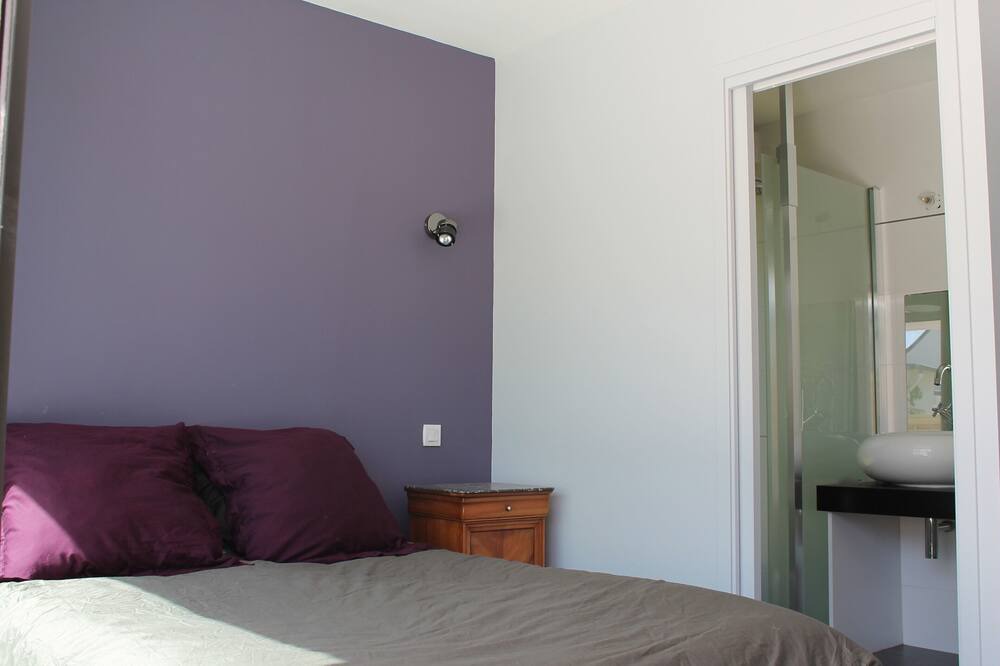 Photo of Bedroom in Le Pouliguen