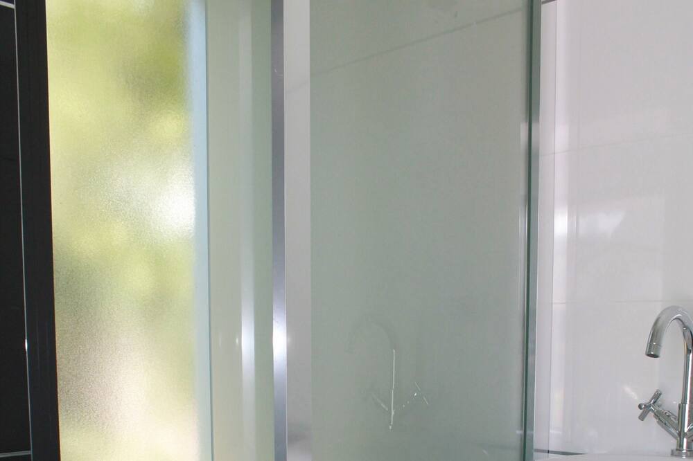Photo of Bathroom in Le Pouliguen