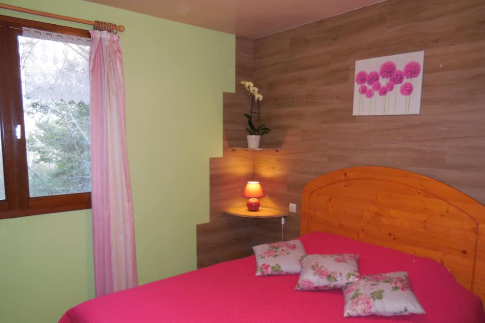 Photo of Bedroom in La Batie-Vieille