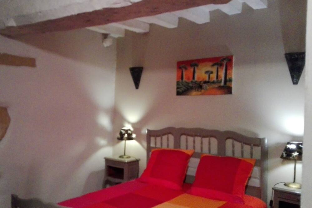 Photo of Bedroom in Plumaudan