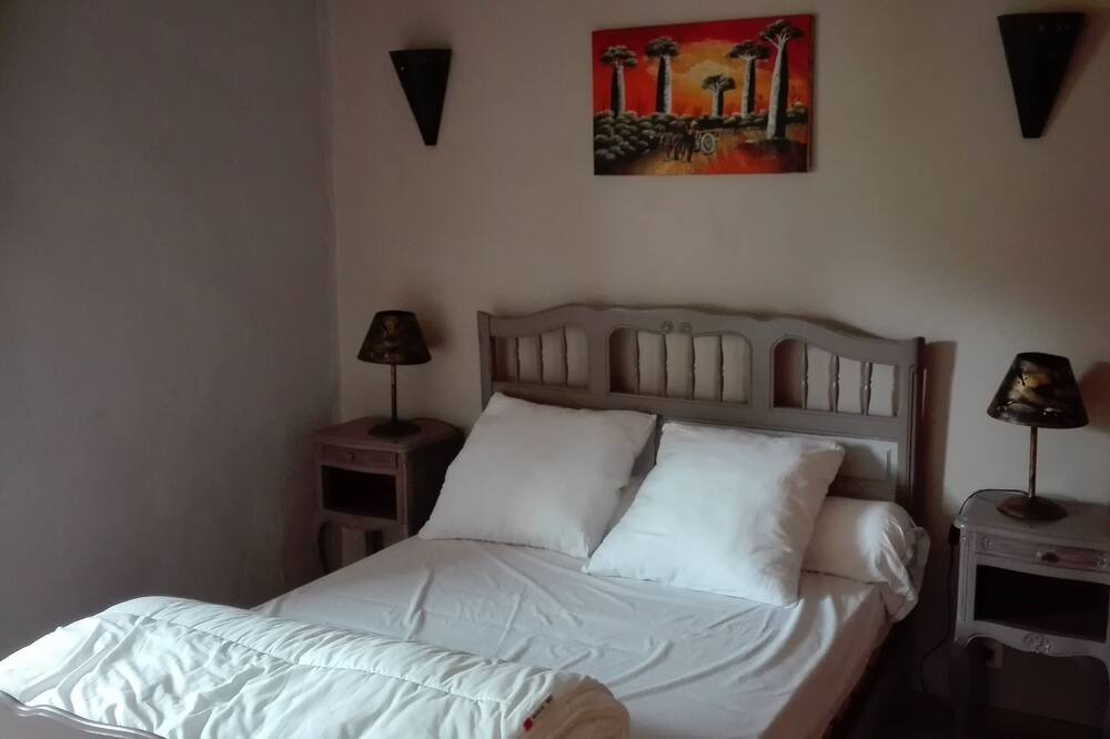 Photo of Bedroom in Plumaudan