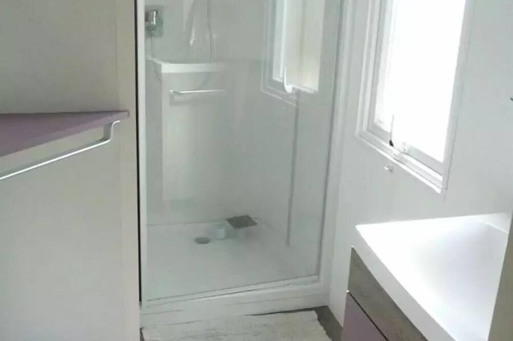 Photo of Bathroom in Dauphin