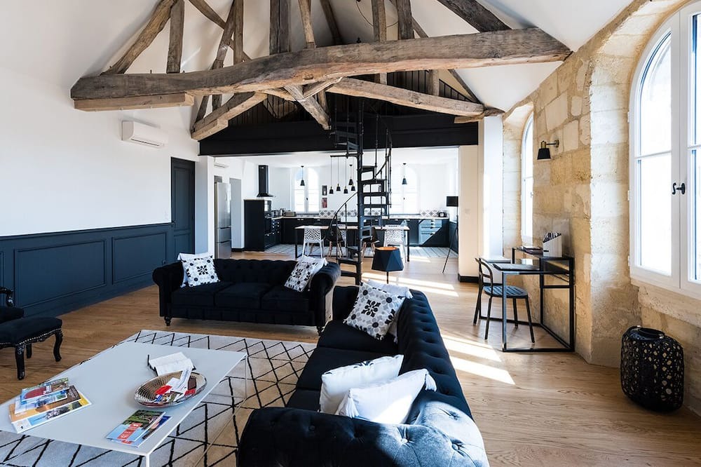 Photo of Livingroom in Libourne