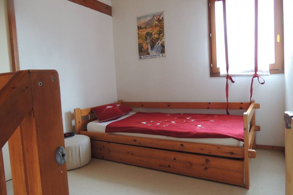 Photo of Bedroom in Cauterets