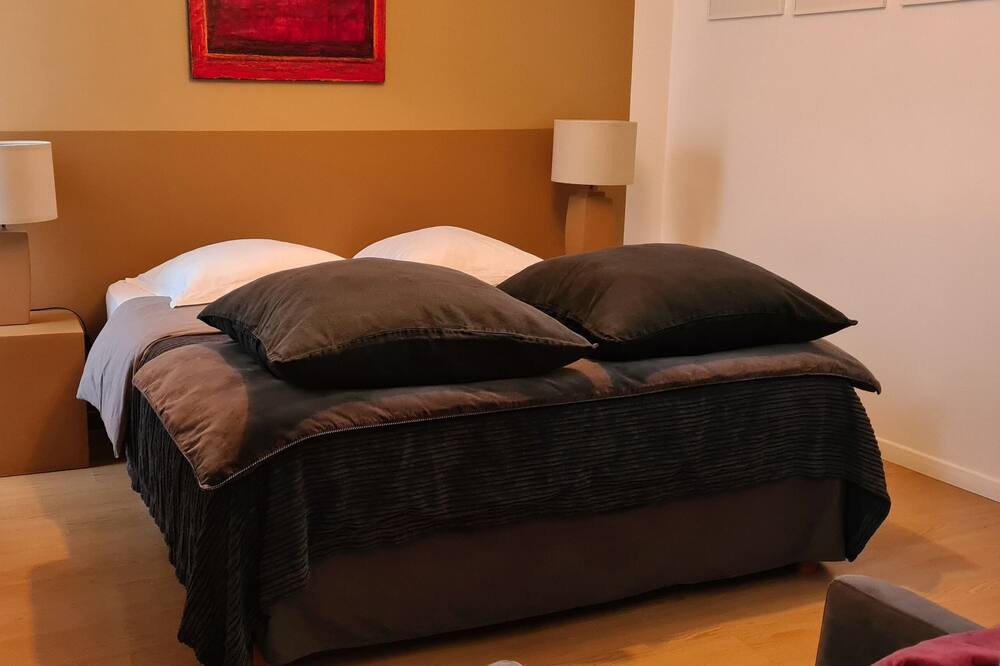 Photo of Bedroom in Sainte-Honorine-des-Pertes