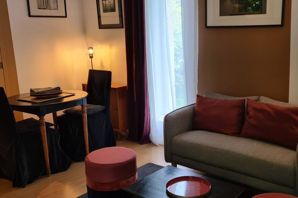 Photo of Livingroom in Sainte-Honorine-des-Pertes