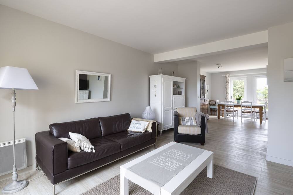 Photo of Livingroom in Saint-Jacut-de-la-Mer