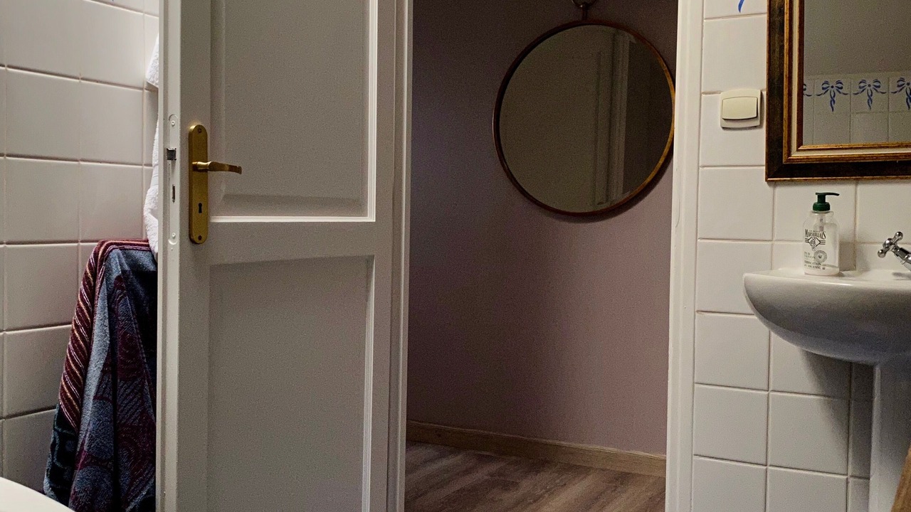 Photo of Bathroom in Lyon City Centre