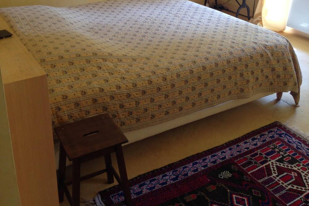 Photo of Bedroom in Chateau-Landon