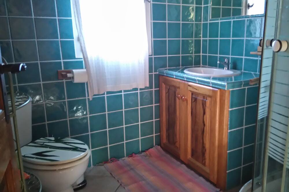 Photo of Bathroom in Correns