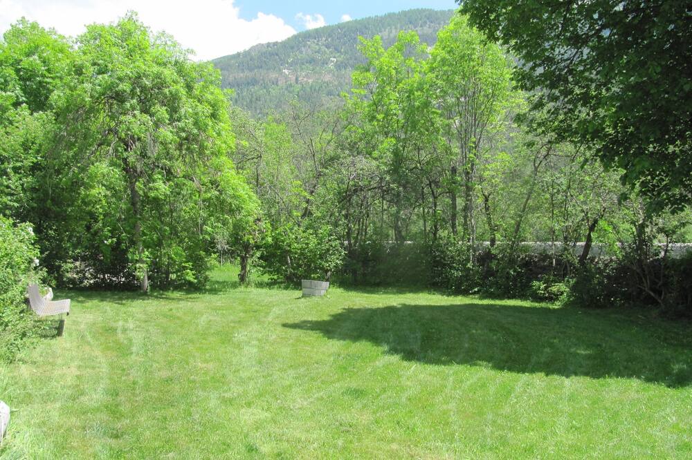 Photo of Outdoor in Beauvezer