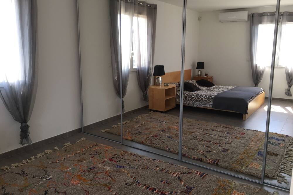 Photo of Bedroom in Aimargues