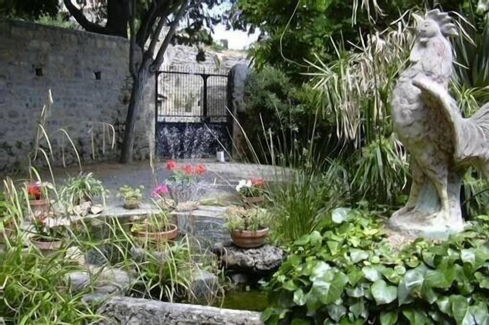 Photo of Outdoor in Lagrasse