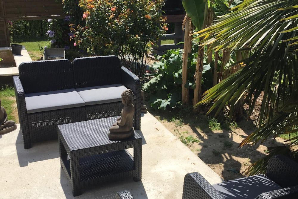 Photo of Patio Balcony in Touville