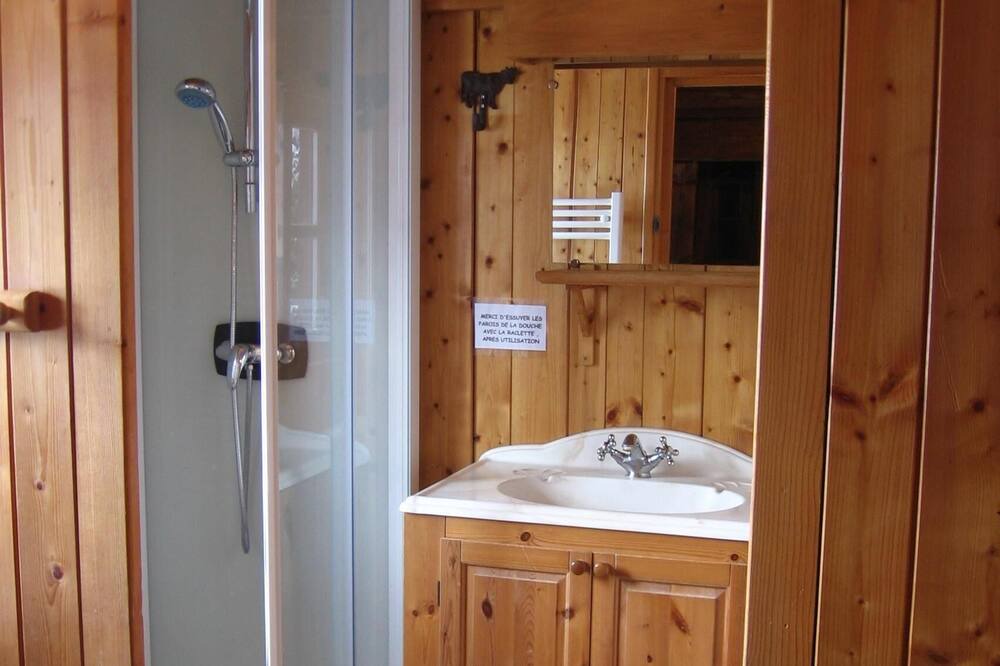 Photo of Bathroom in Flumet