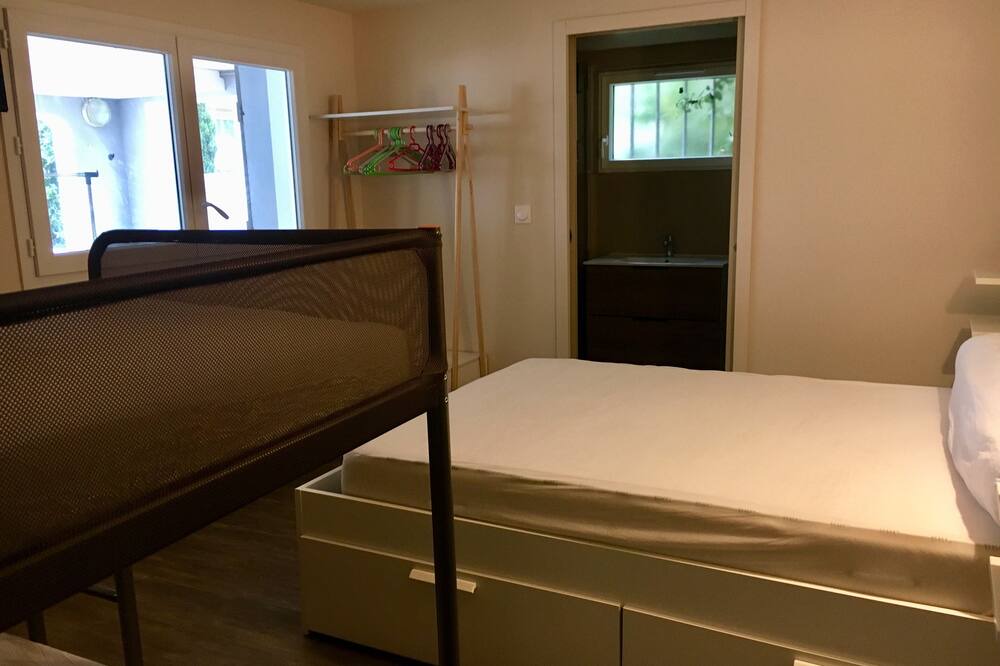 Photo of Bedroom in Saint-Brevin-l'Ocean