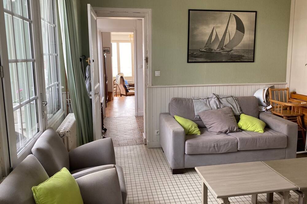 Photo of Livingroom in Langrune-sur-Mer