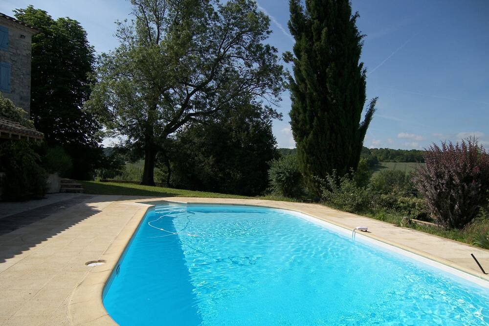 Photo of Outdoor in Roquecor