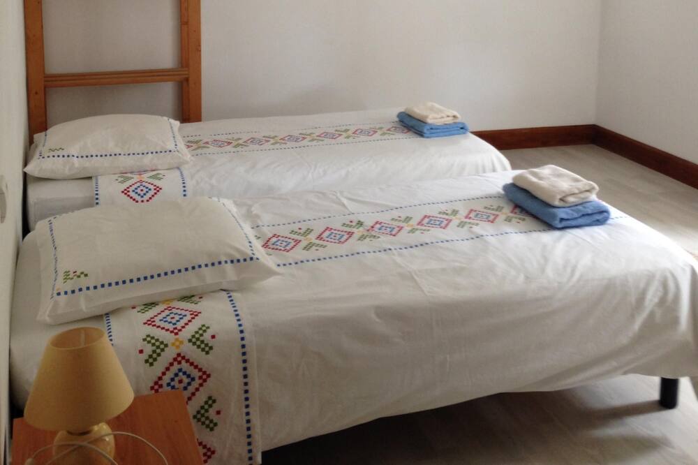 Photo of Bedroom in Roquecor