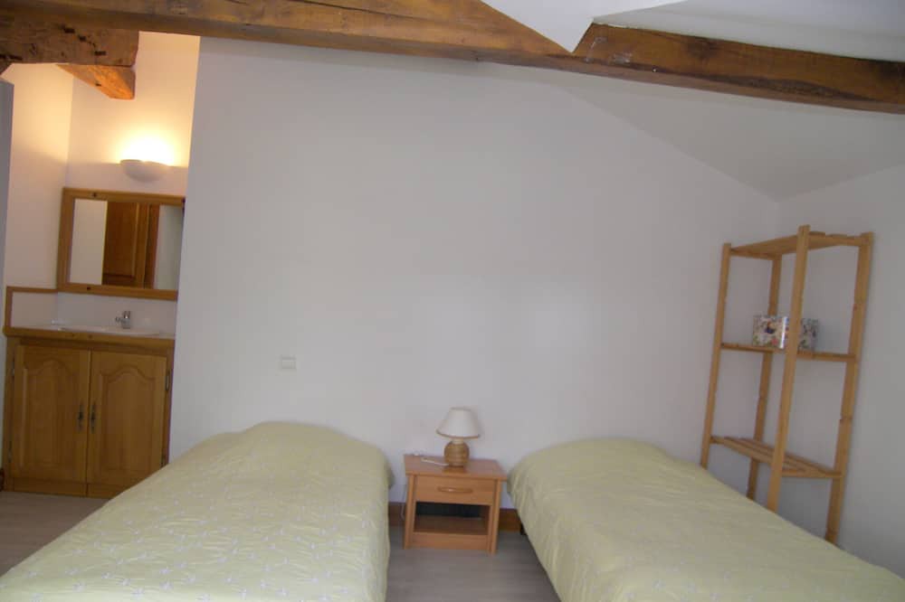 Photo of Bedroom in Roquecor