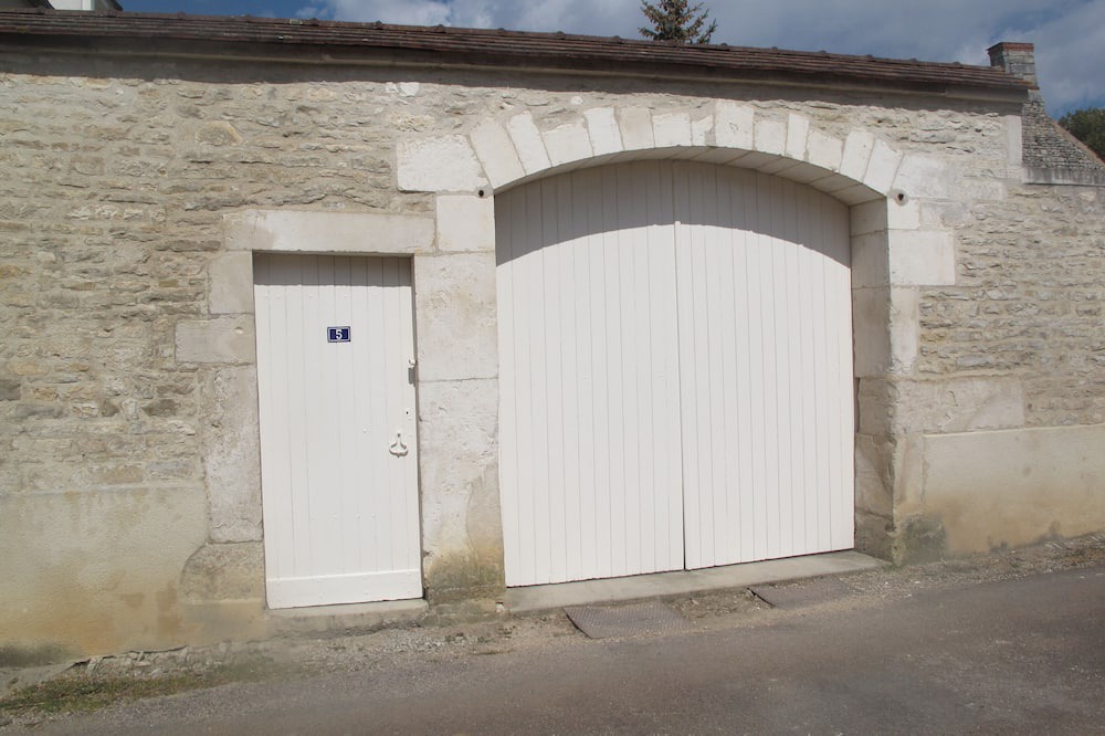 Photo of Outdoor in Saint-Martin-sur-Armancon