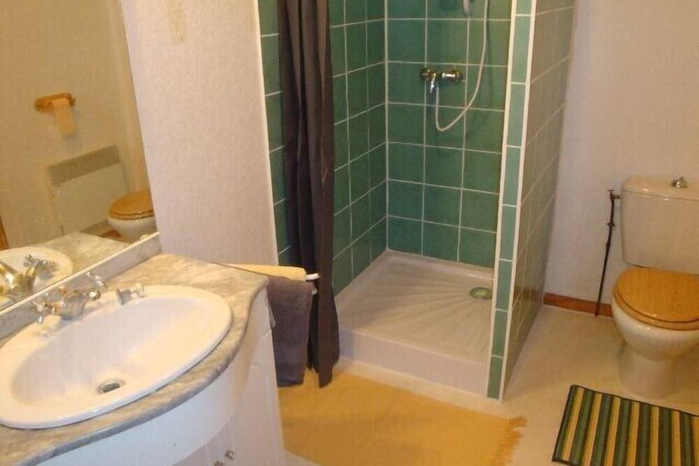 Photo of Bathroom in Argeles-sur-Mer