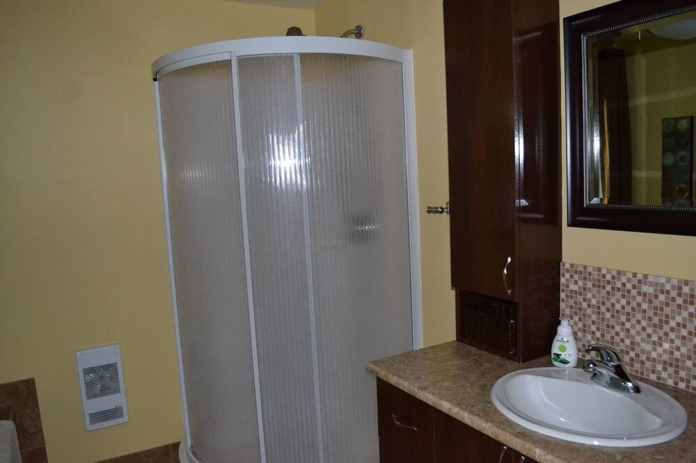 Photo of Bathroom in Wentworth-Nord