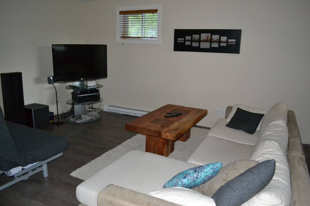 Photo of Livingroom in Wentworth-Nord