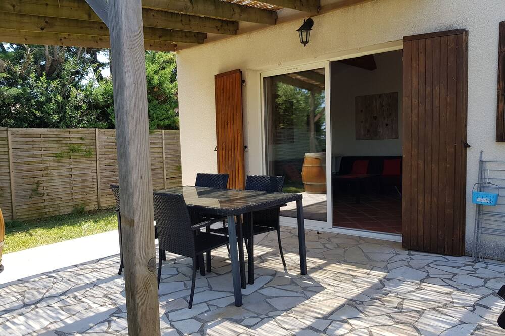 Photo of Patio Balcony in Montaud