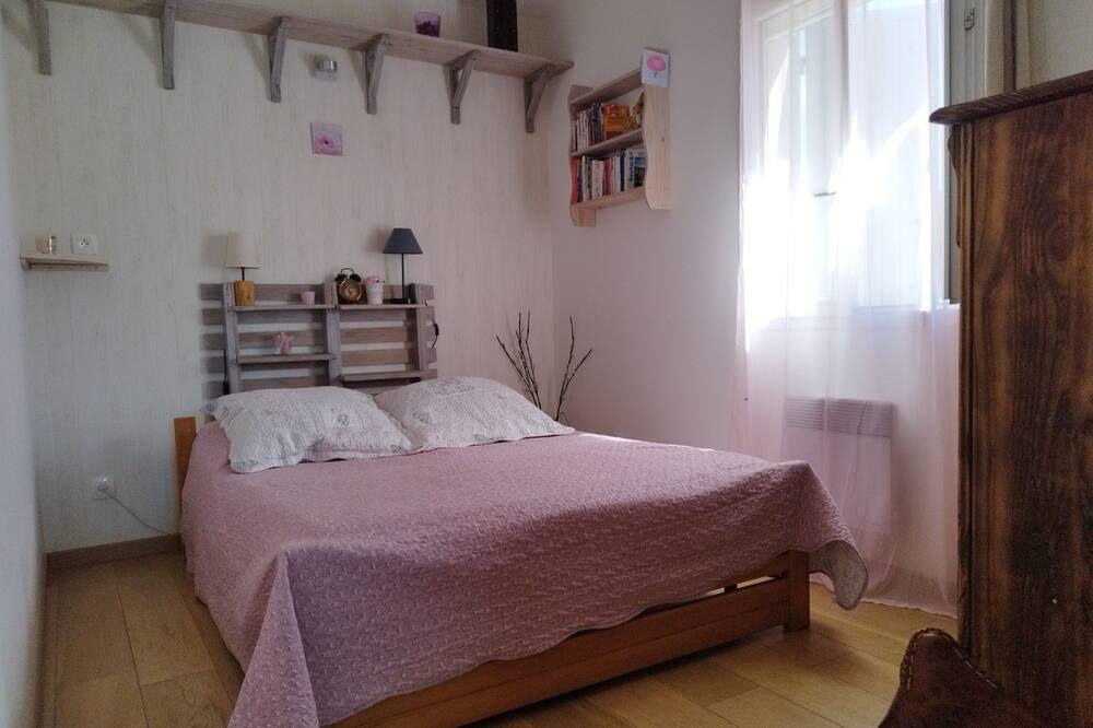 Photo of Bedroom in Orgnac-l'Aven