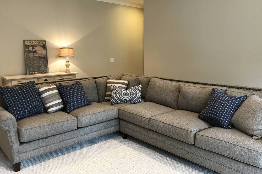 Photo of Bedroom in Greensboro