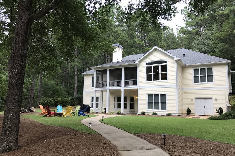 Photo of Outdoor in Greensboro