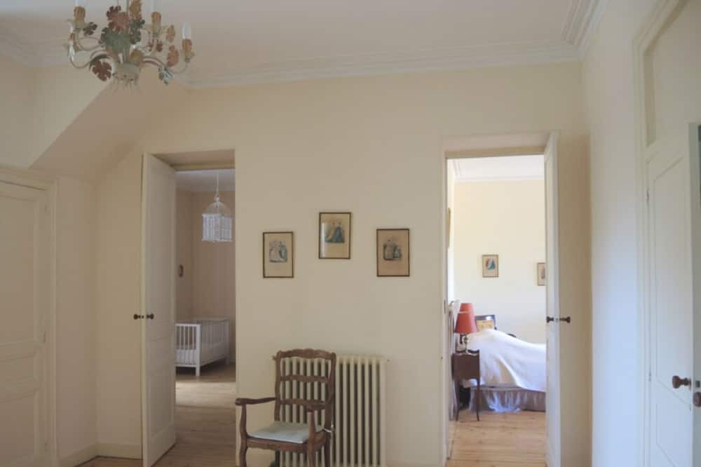 Photo of Others in Bommes