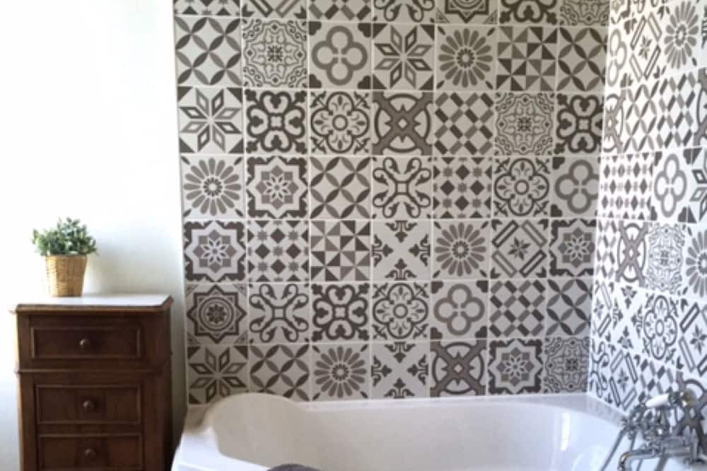 Photo of Bathroom in Bommes