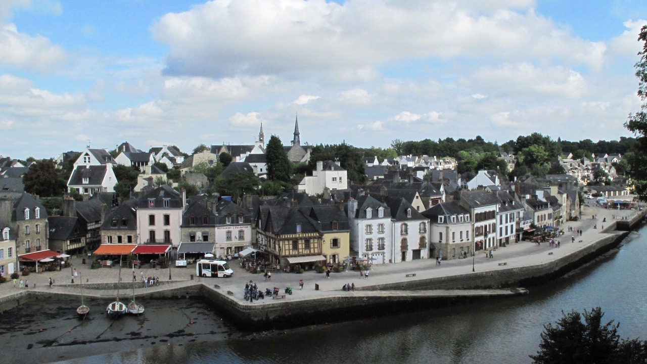 Photo of Others in Auray