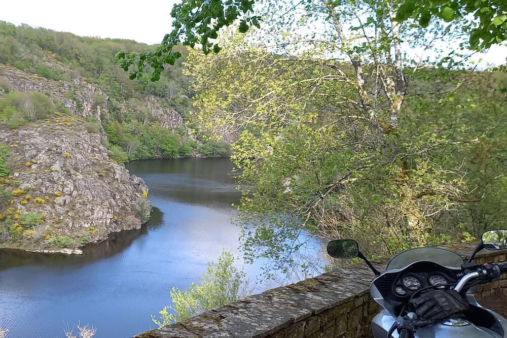 Photo of Outdoor in Eguzon-Chantome
