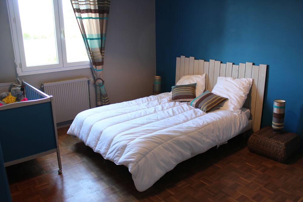 Photo of Bedroom in St Benoist-sur-Mer