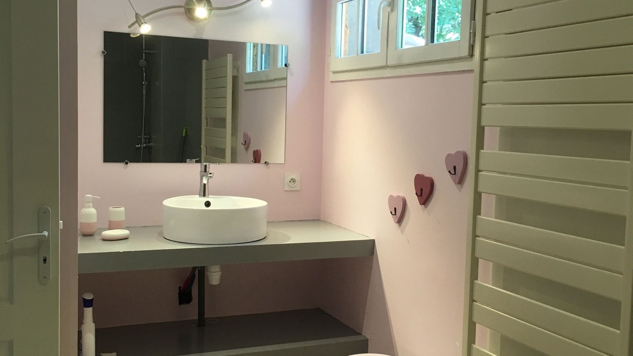 Photo of Bathroom in Savasse