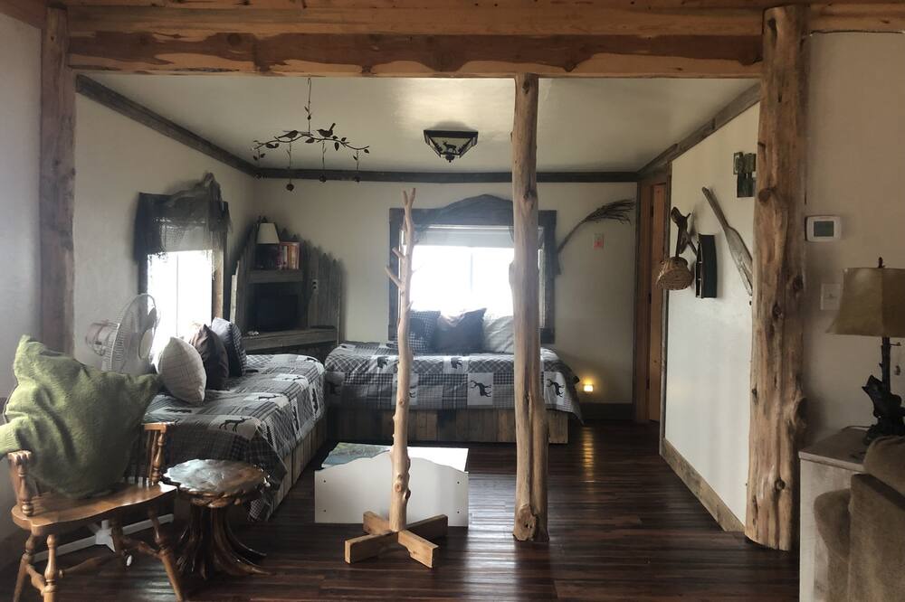 Photo of Bedroom in Shawnee