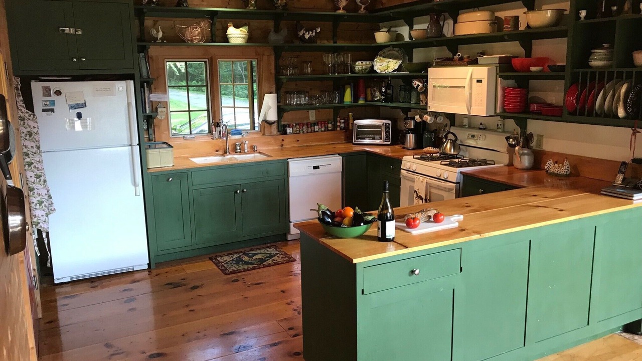 Photo of Kitchen in Warren