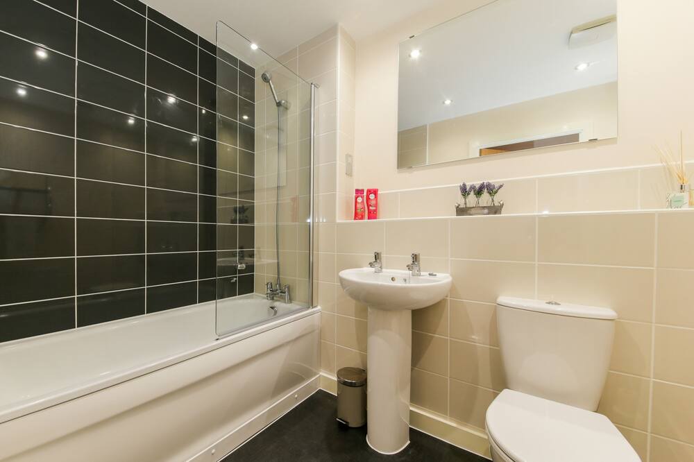 Photo of Bathroom in Diglis