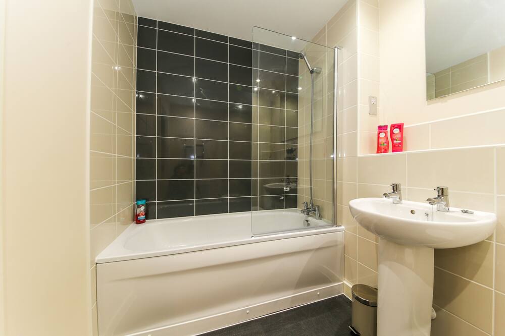 Photo of Bathroom in Diglis