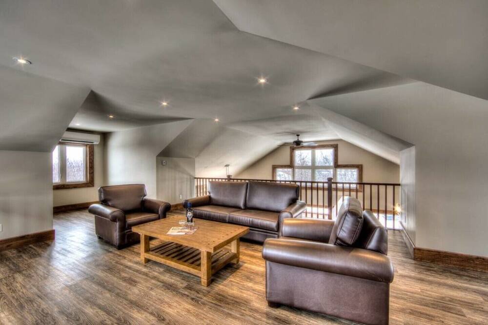 Photo of Livingroom in The Blue Mountains