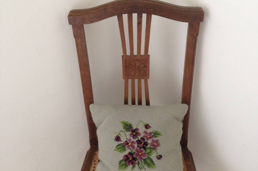 Photo of Bedroom in Saint-Michel-l'Observatoire
