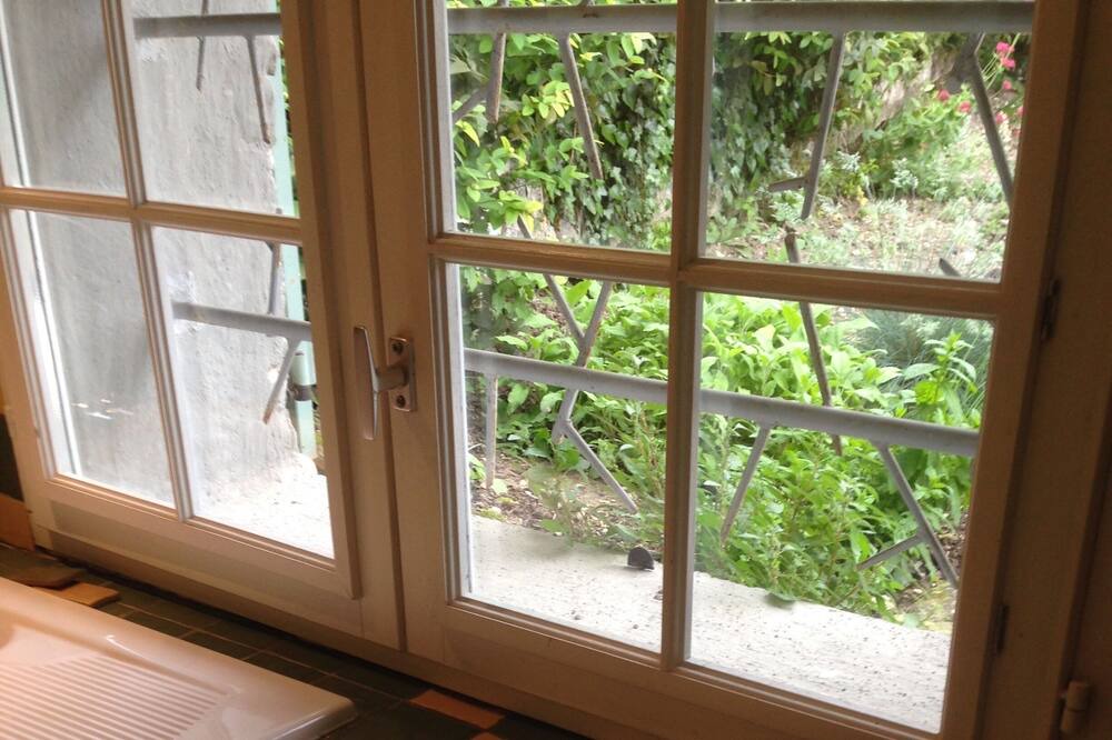 Photo of Outdoor in Saint-Michel-l'Observatoire